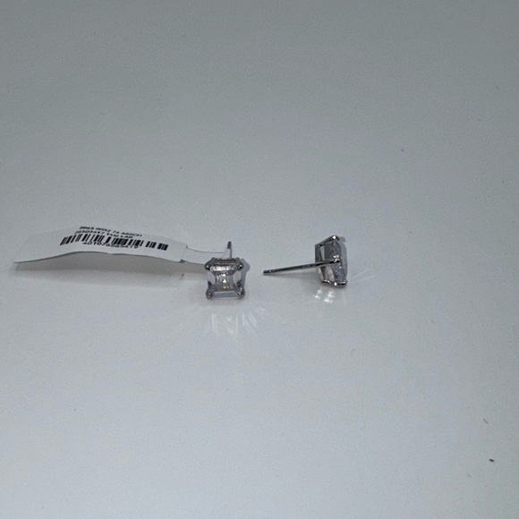 1.5ct Asscher Earrings - Picture 9 of 12